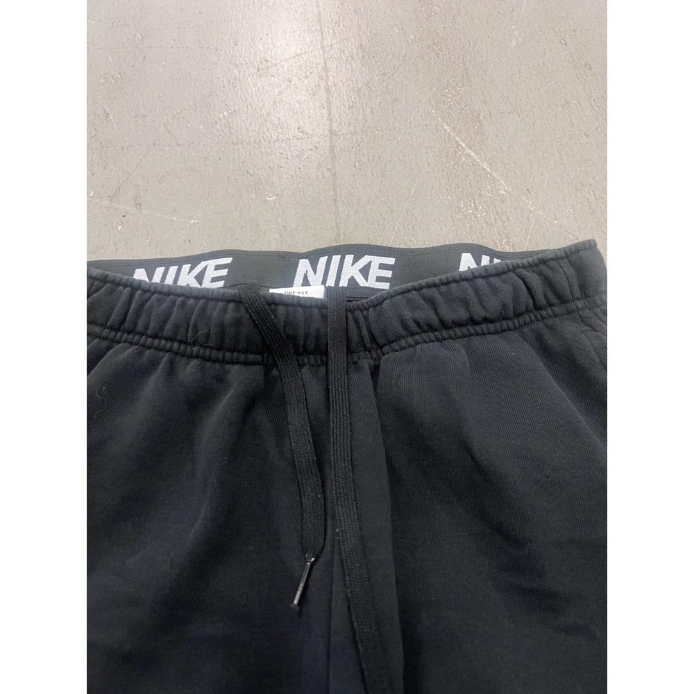 Nike Dri-FIT Studio '72 Joggers Mens Medium Black‎ Drawstring Tapered Leg Active